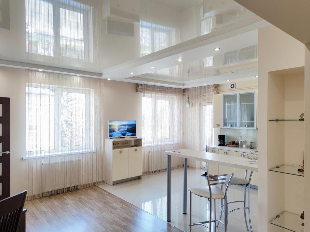 Positive Apartman Lviv Kültér fotó